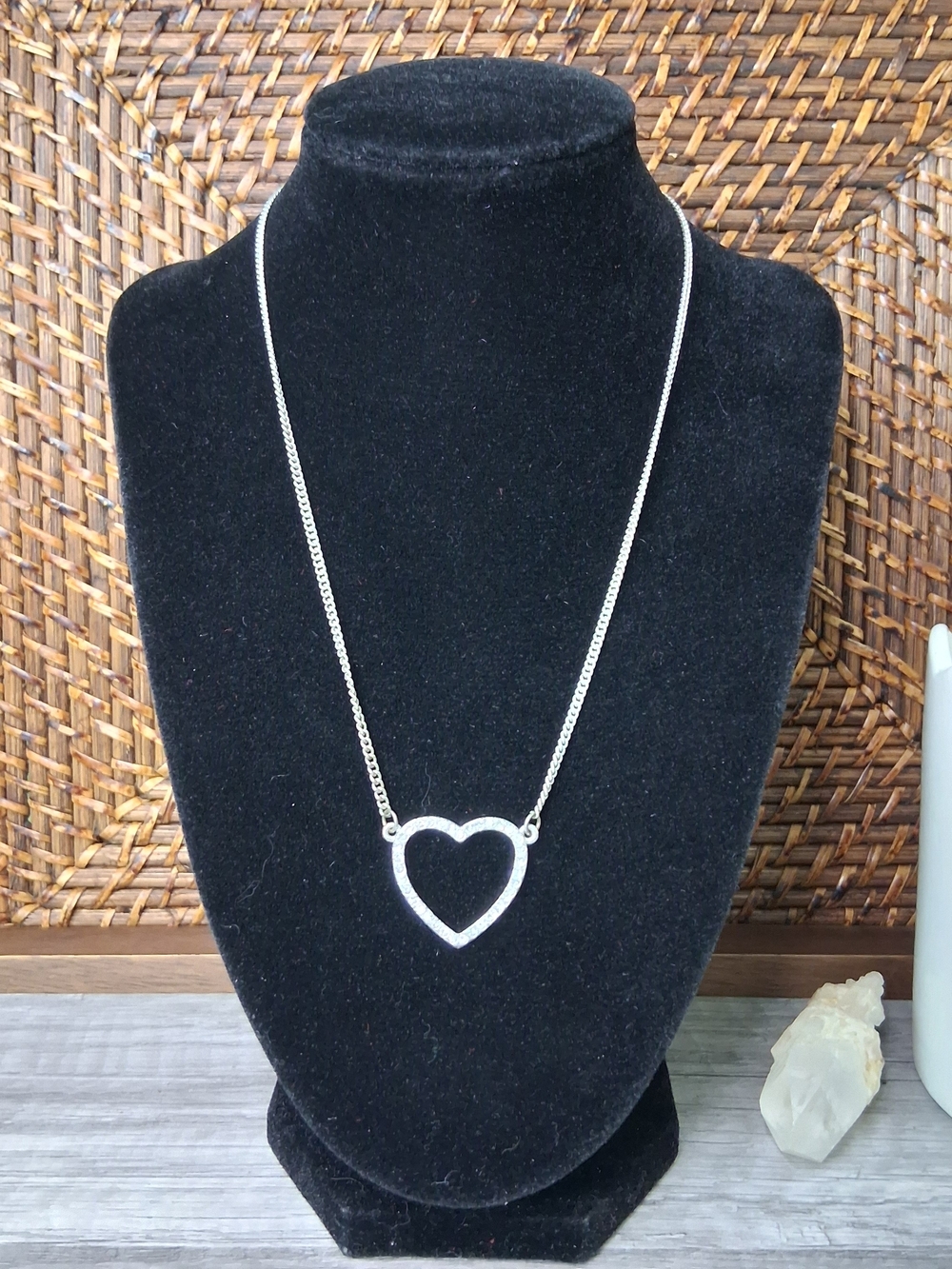 Silver Rhinestone Heart Pendant Necklace - Classic Women's Jewelry
